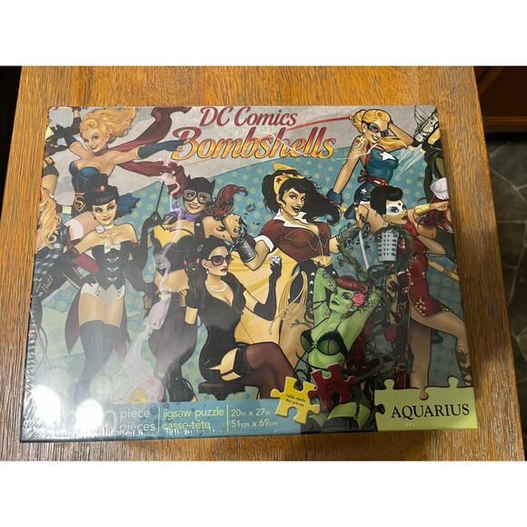 Aquarius DC Comics Bombshells 65-249 1000 Piece Jigsaw Puzzle 20 x 27 sealed - Picture 1 of 4